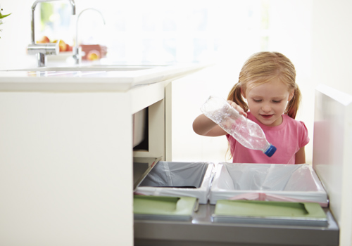 Girl Sort Waste